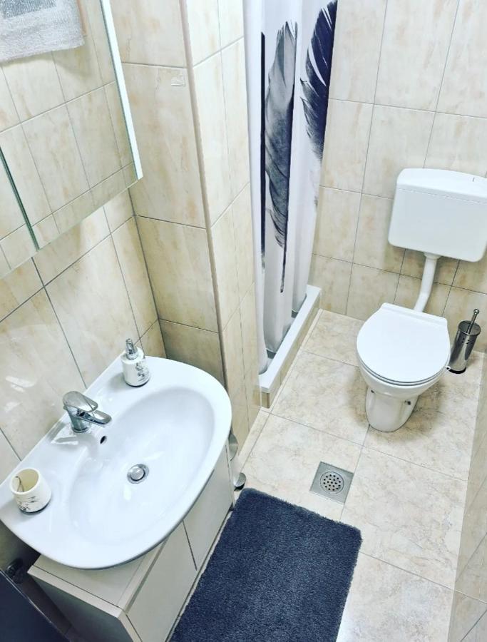 Apartment Ory 2 Between The Beach And City Center Pula Exteriér fotografie